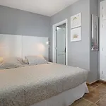 La Estrella Ii Apartament *